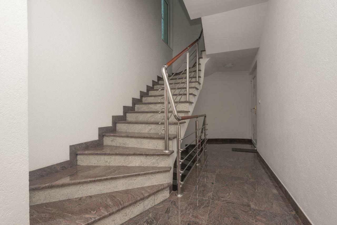 Apartmani Stella Maris Makarska Exterior photo